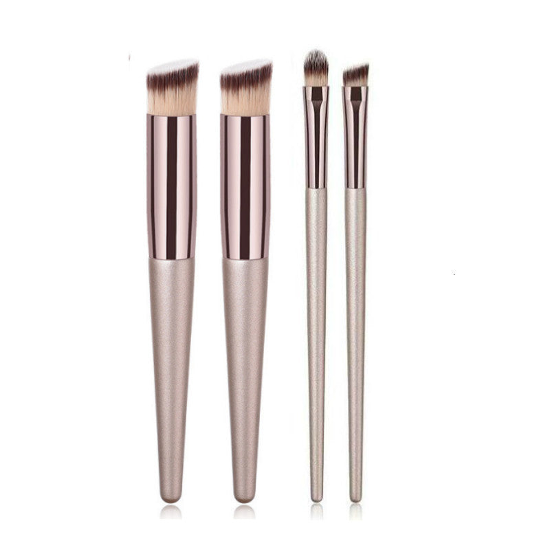 Makeup brushes